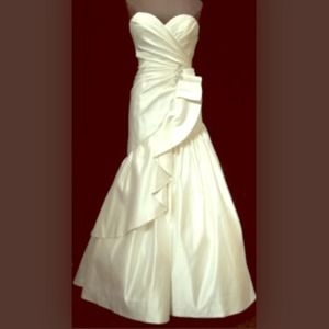 Simone Carvalli Wedding dress