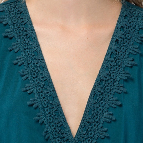 TOBI Spring Awakening Romper - Picture 3 of 4
