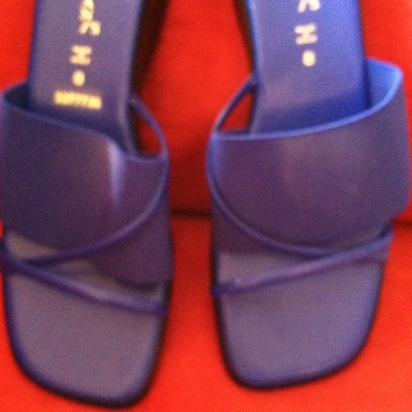 Sandal Slides