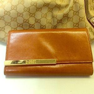 Badgley Mischka Wallet