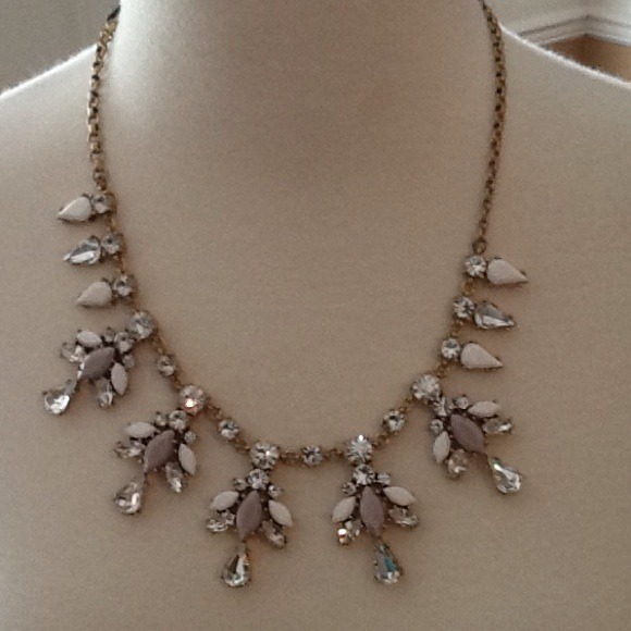 *SOLD IN BUNDLE*NWT J.Crew statement necklace