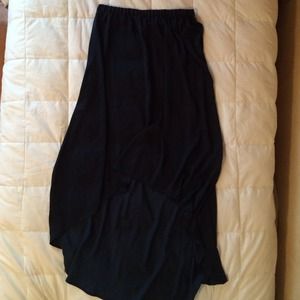 Black shear high-low skirt
