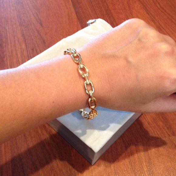 NWT! Tory Burch Stackable Golden Chain Bangle - Picture 3 of 4