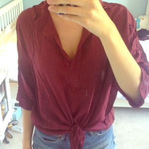 Brandy Melville 3/4 sleeve tie front shirt