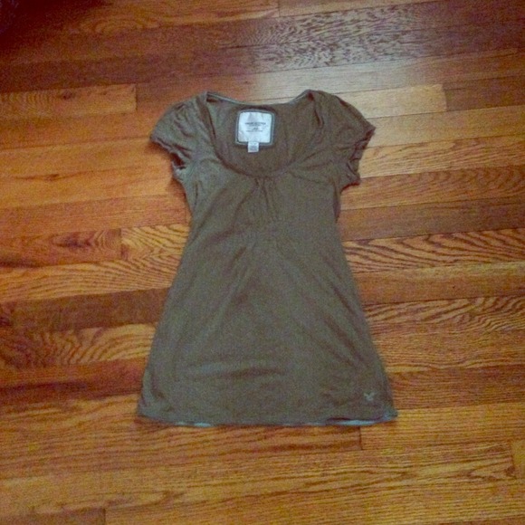 American Eagle babydoll tee