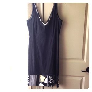Black sleeveless Dress