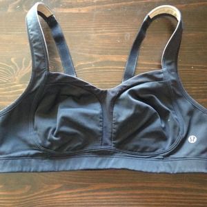 SOLD Lululemon TaTa Tamer
