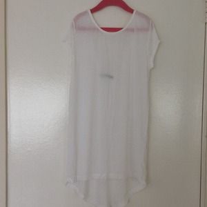 ❌ Traded ❌ Plain white brandy tee