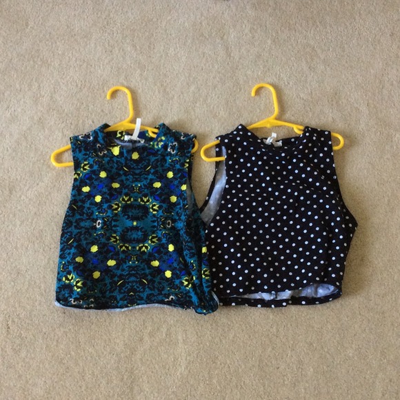 PacSun Tops - Two pacsun crop tops and a Pelione top