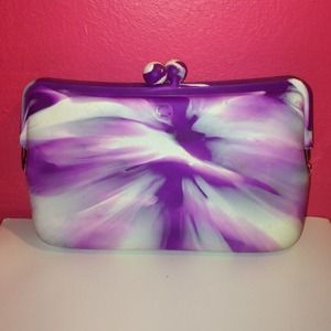 Purple and white tie dye cosmetic bag