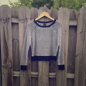 ❌Sold❌ NWT black white cropped waffle sweater