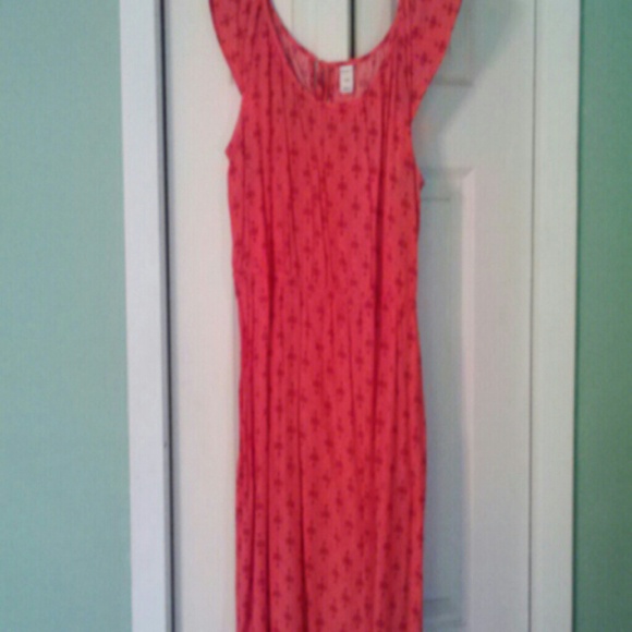 CLEARANCE!!  Old Navy Knee-length sundress - Picture 1 of 4