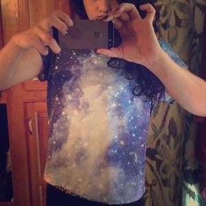 Galaxy shirt ❤️