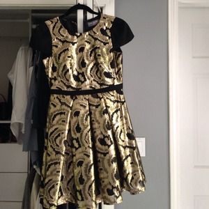 Gold & black cap sleeve baby doll dress