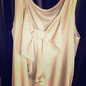 ⭐️SALE⭐️Bow Back Taupe Mini Dress