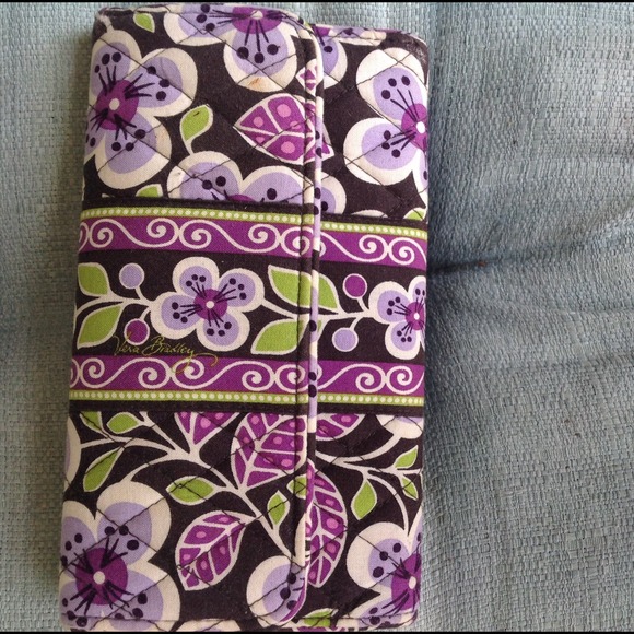 Vera Bradley wallet!!