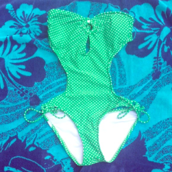Green One Piece Swimming Suit with Floral Pattern