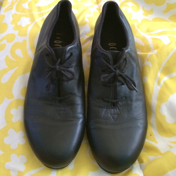 Bloch split sole tap shoes