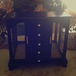 Cute vintage jewelry holder 💎💍