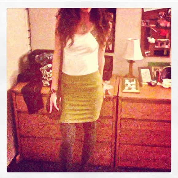Forever 21 green pencil skirt!