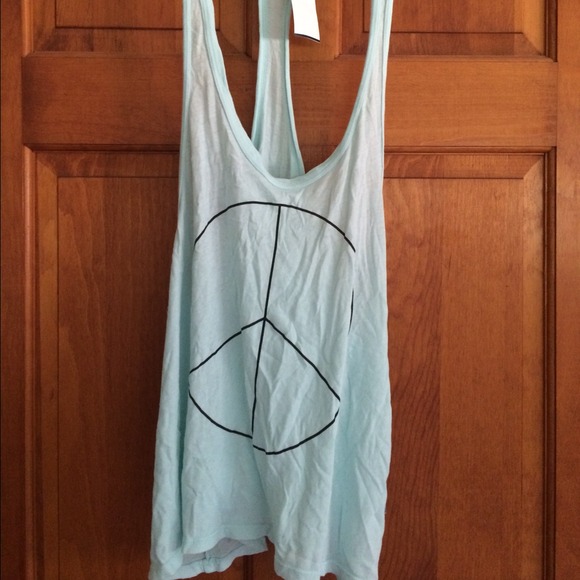Wildfox Peace top in sea foam. Size L.