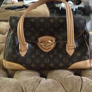 Louis Vuitton Beverly Bag