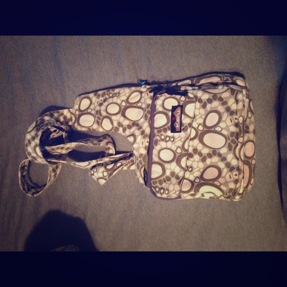 Kavu purse