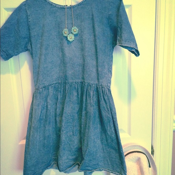 Chambray Short-Sleeve Dress