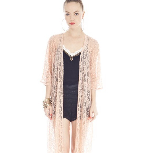 Umgee Blush Lace Kimono Cardigan as Large