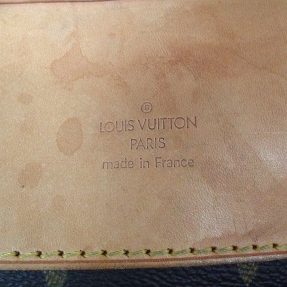 Louis Vuitton Duffle - Picture 2 of 4