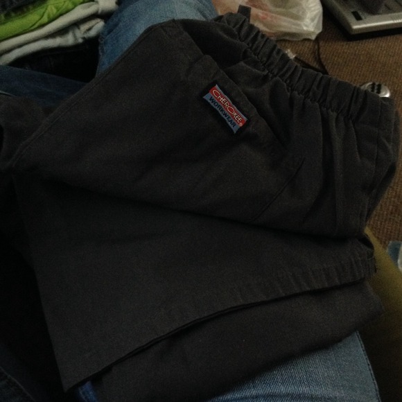 Scrub pants