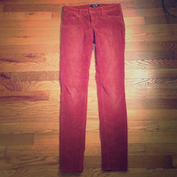 Straight leg cords in burnt red!