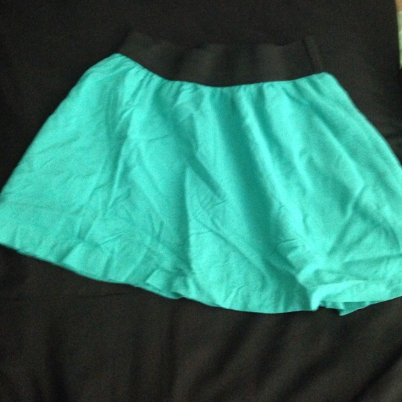 Skater skirt (ON HOLD)