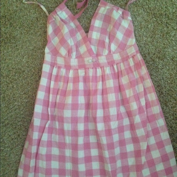 Delia's pink gingham halter sundress size medium