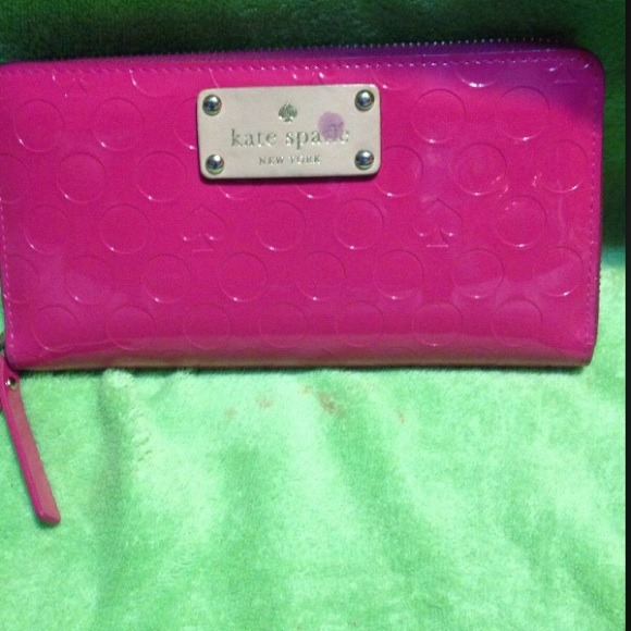 Kate Spade New York Wallet in Pink