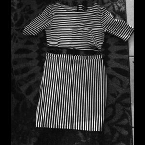 FOREVER 21 STRIPED DRESS