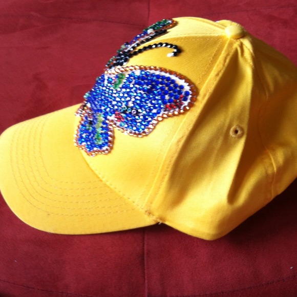 SnapBack - Picture 3 of 4