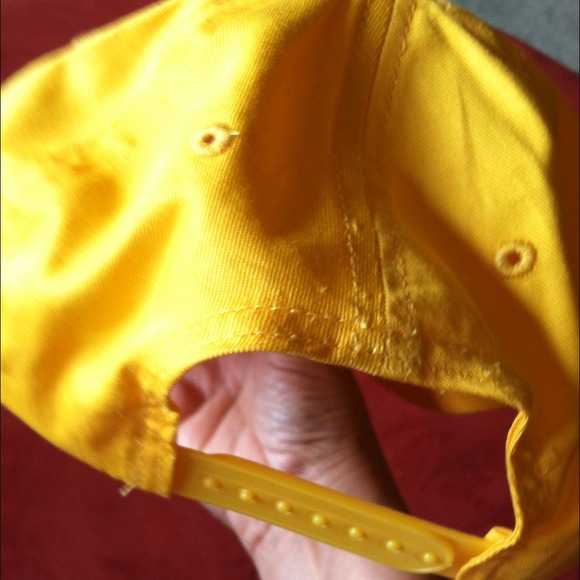 SnapBack - Picture 4 of 4