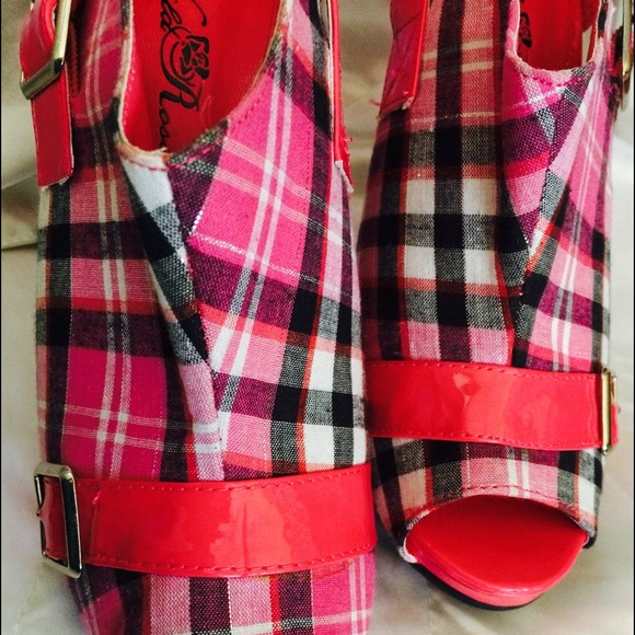 π»π50 Shades of Fashion 8/18πPLAID PEEP TOE NWOT - Picture 2 of 4