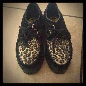 Demonia Suede Cheetah Creepers OBO