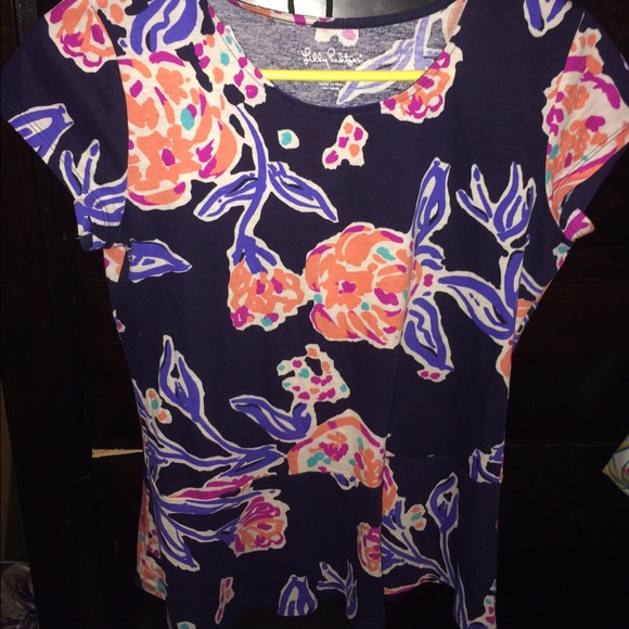 Lilly pulitzer top size small