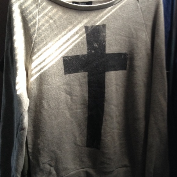 Forever 21 Crew neck cross sweater