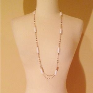 Gold & White Beaded Chain Necklace Gold & White Beaded Chain Necklace