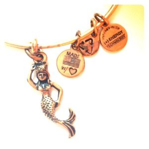 🔴HOLD🔴Alex & Ani Mermaid Bracelet ⭐️REDUCED⭐️