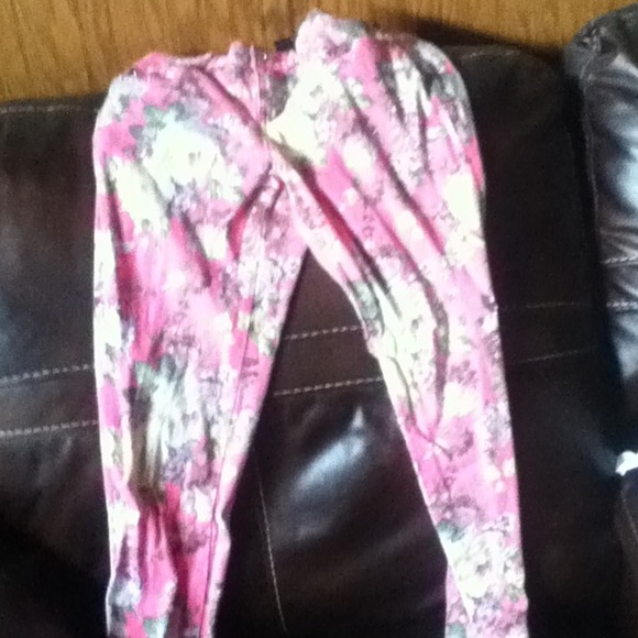 Pants - Picture 2 of 4