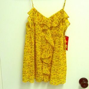 Candies yellow top