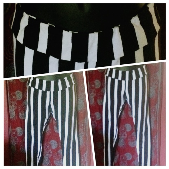 Striped leggings