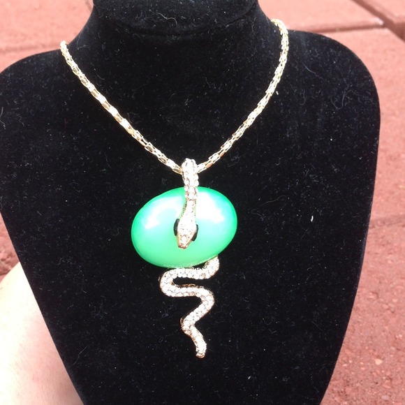 Snake Necklace❌SOLD❌ - Picture 2 of 3