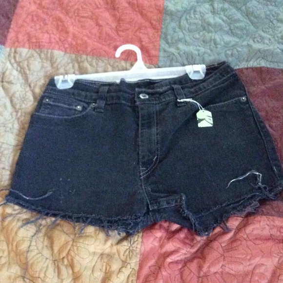 510 Levi's high waisted shorts