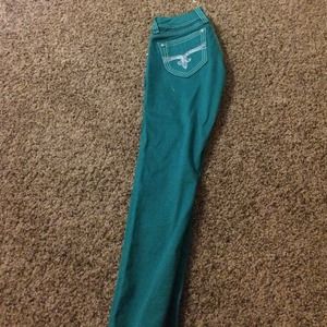 Rock revival skinny pants